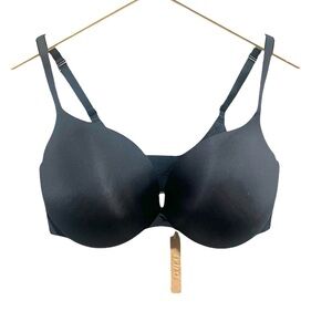 NWT Skims ultimate push up plunge bra in onyx